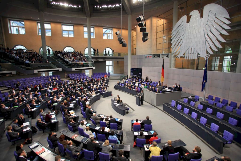 Die repräsentaive Demokratie sollte die Gesellschaft im Parlament spiegeln. Doch „große Teile der Bevölkerung sind im Bundestag und in den anderen Parlamenten überhaupt nicht vertreten."(Foto: shot99/Clipealer.de)