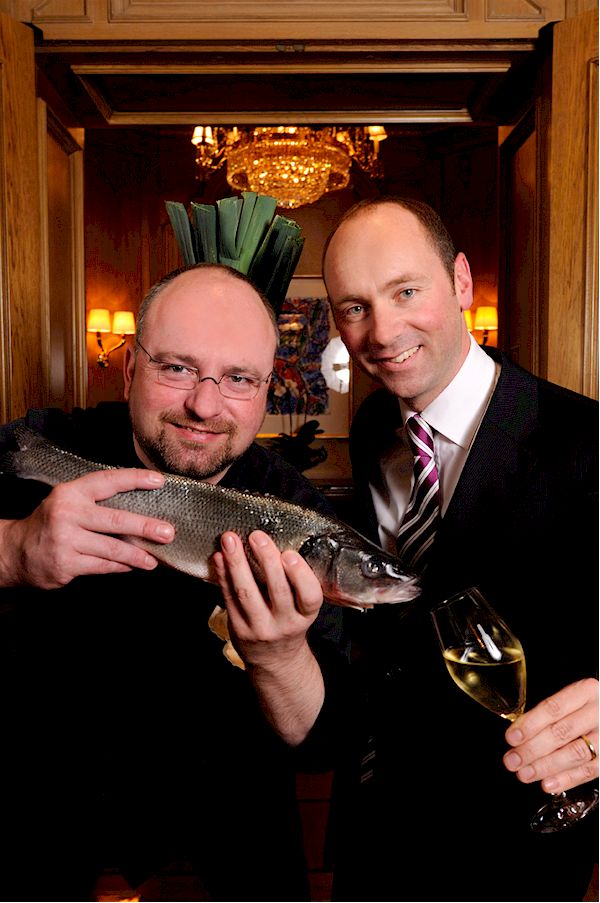 Küchenchef Christian Lohse und Hoteldirektor Stefan Athmann (Foto: Regent, Berlin)